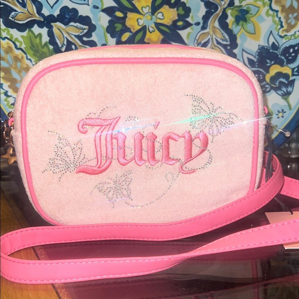 🪅FLASH SALE🪅Juicy Couture Pink Camera Crossbody Bag